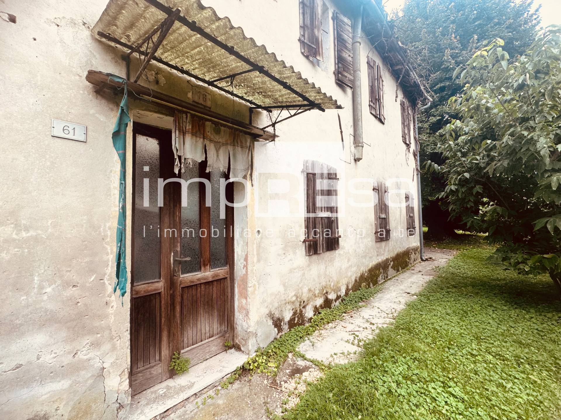 Casa indipendente in vendita a Carbonera, Vascon