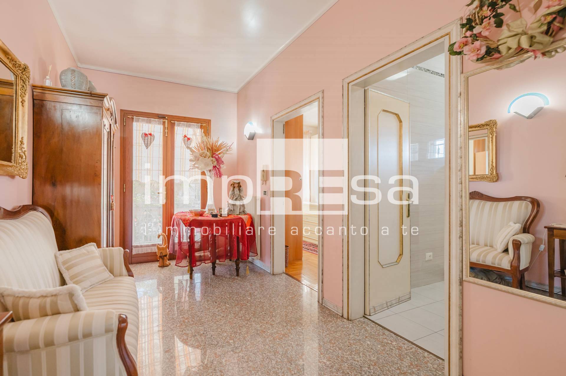 Casa indipendente in vendita a Villorba, Catena