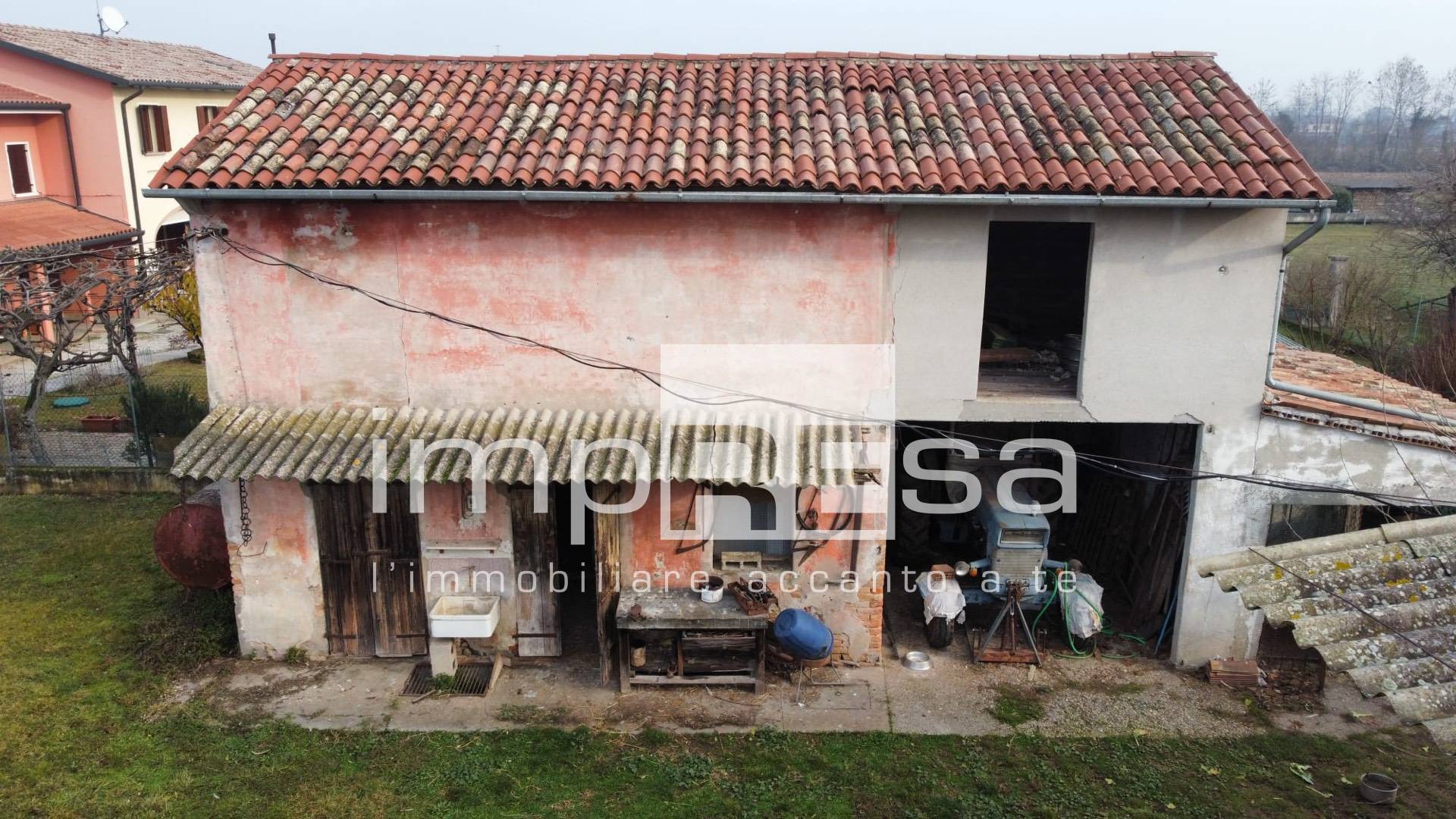 Casa indipendente in vendita a Ponzano Veneto, Paderno