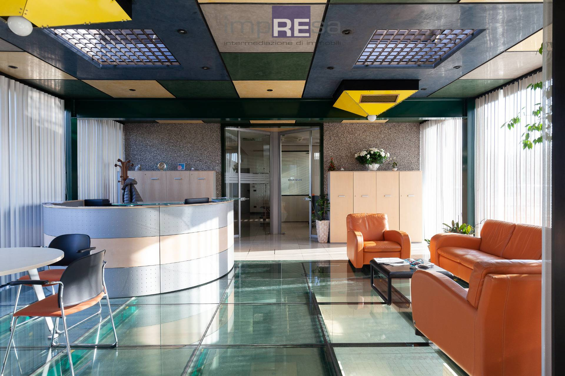 Locale commerciale in vendita a Villorba, Castrette