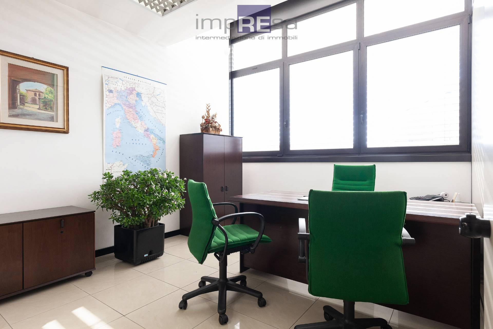 Locale commerciale in vendita a Villorba, Castrette