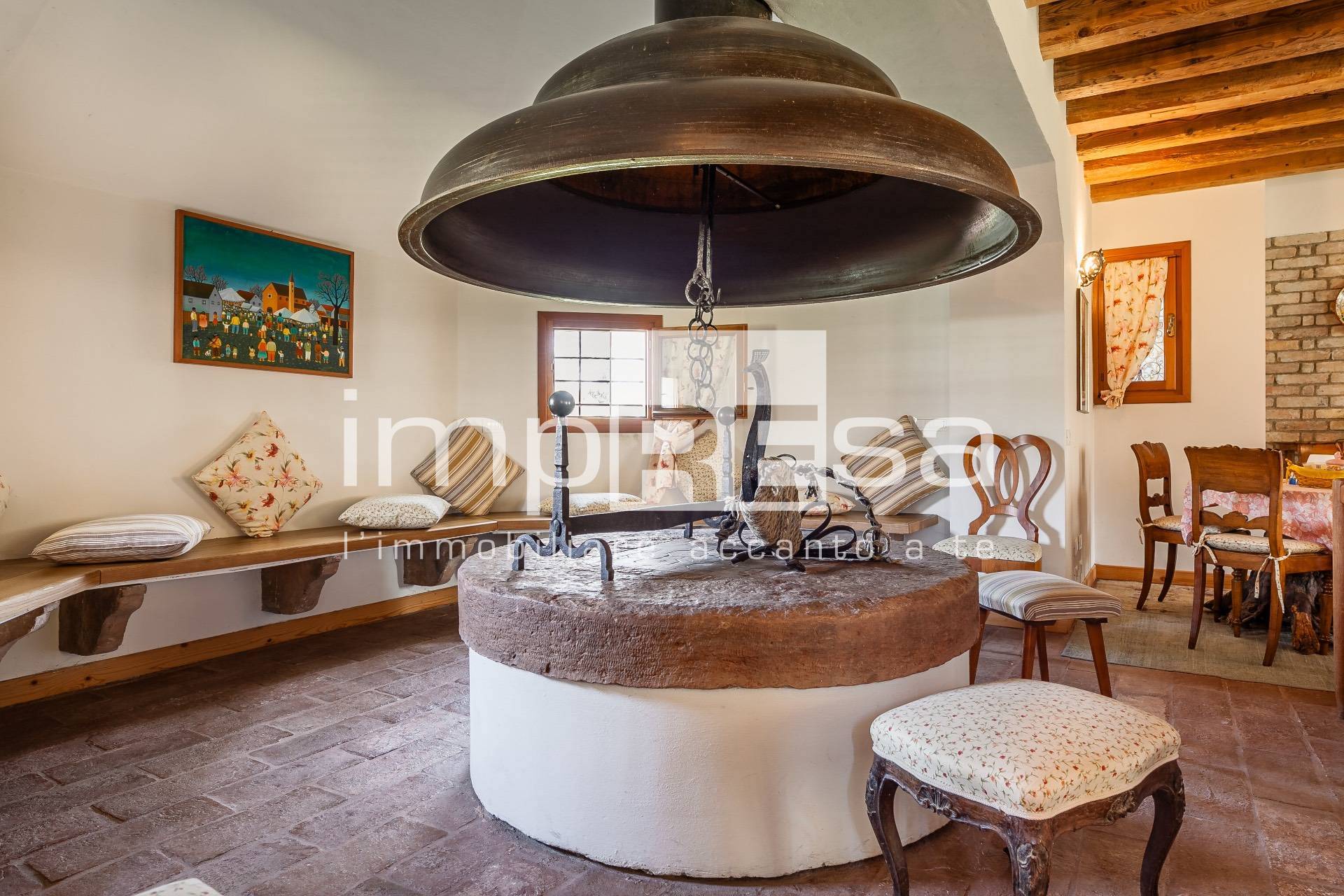 Rustico/Casale in vendita a Spresiano, Visnadello