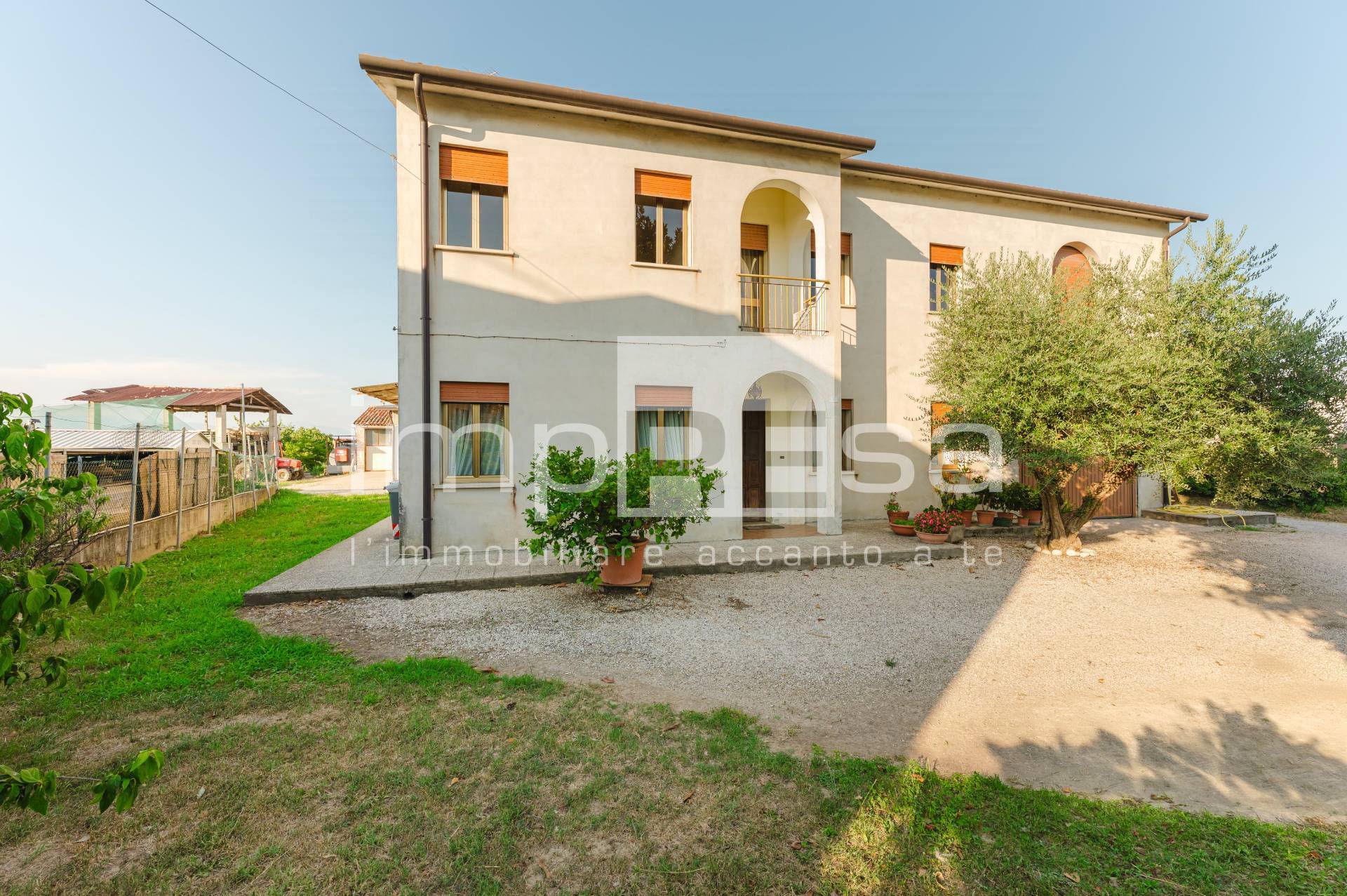 Casa indipendente in vendita a Spresiano, Lovadina