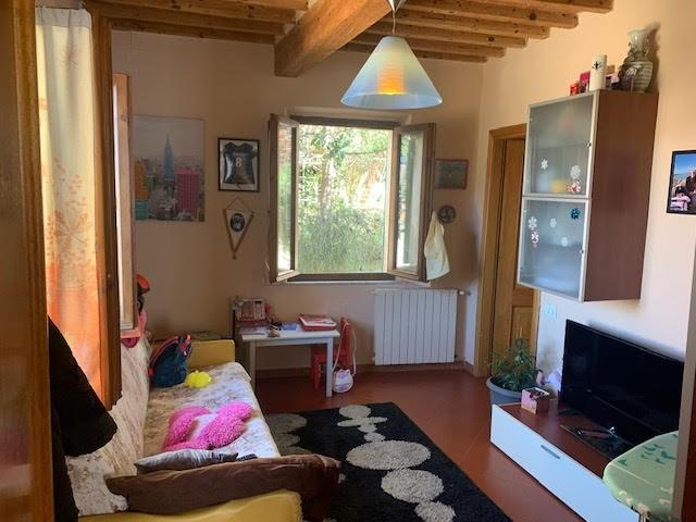 Appartamento con terrazzo, Calci montemagno