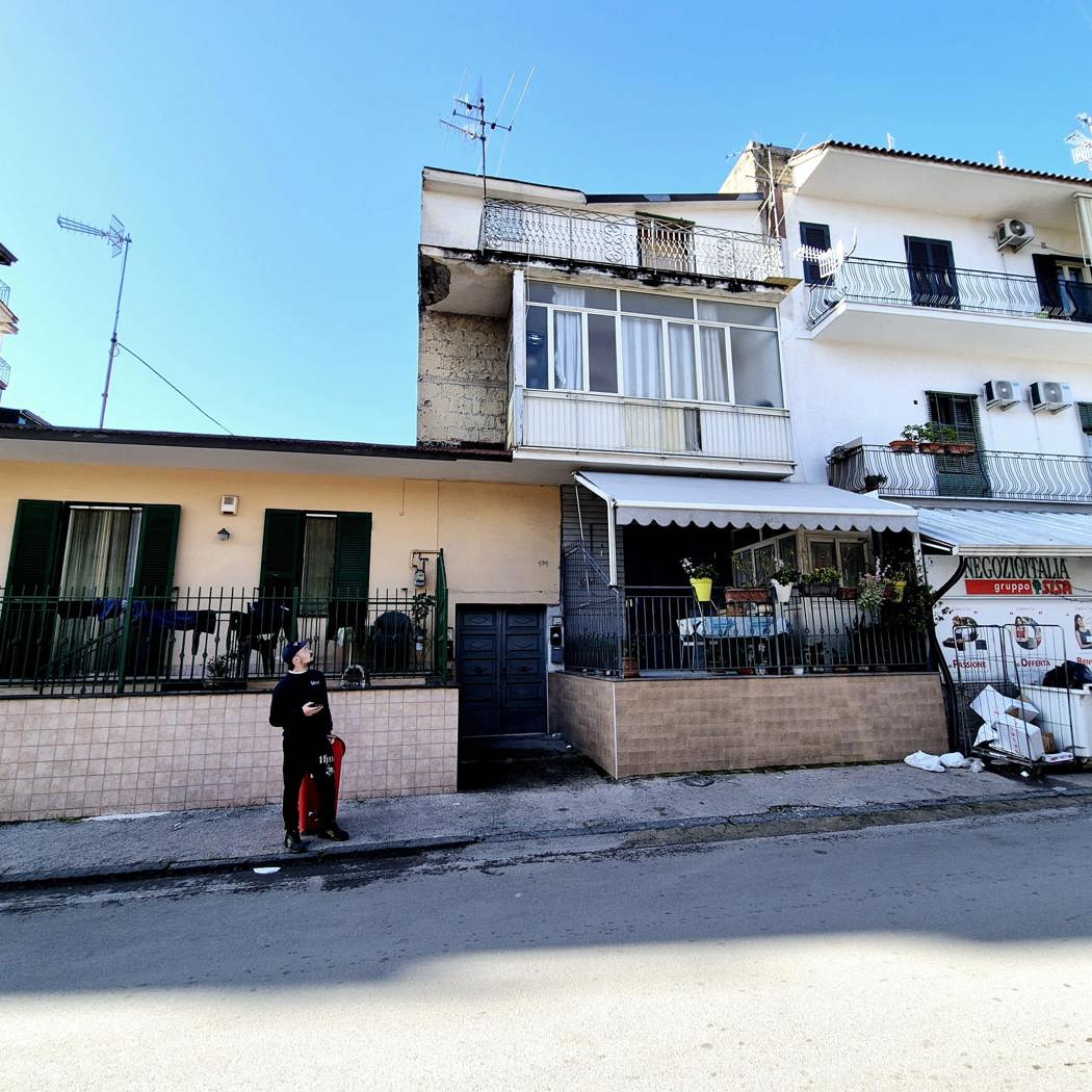 Attico da ristrutturare a Caivano