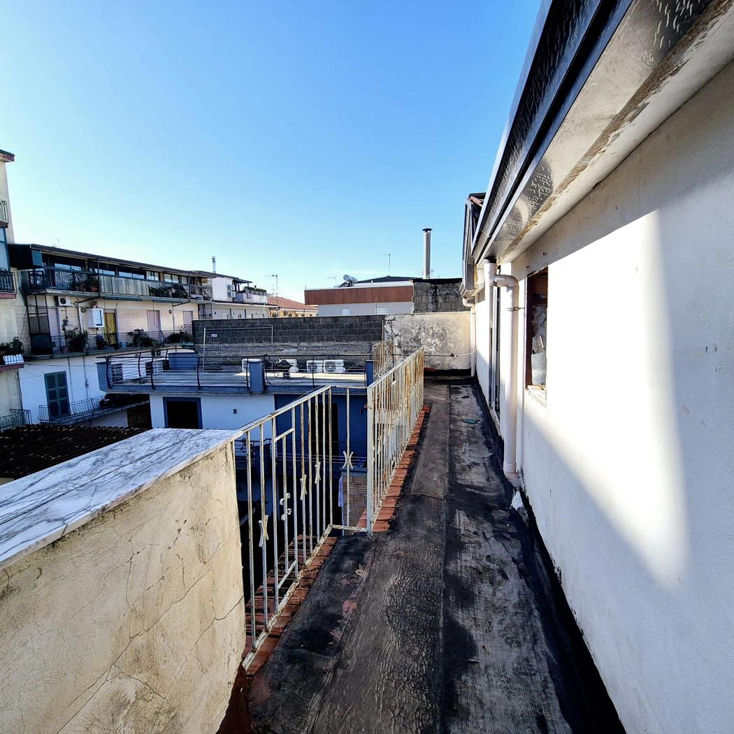 Attico da ristrutturare a Caivano