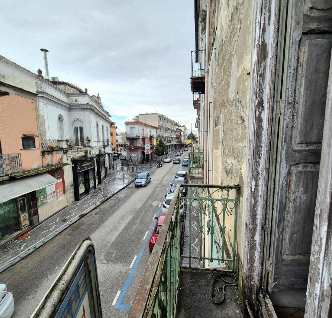 Casa indipendente da ristrutturare a Caivano