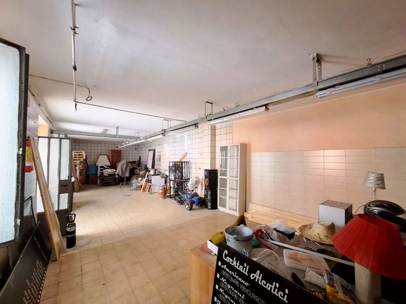 Magazzino in affitto a Crispano