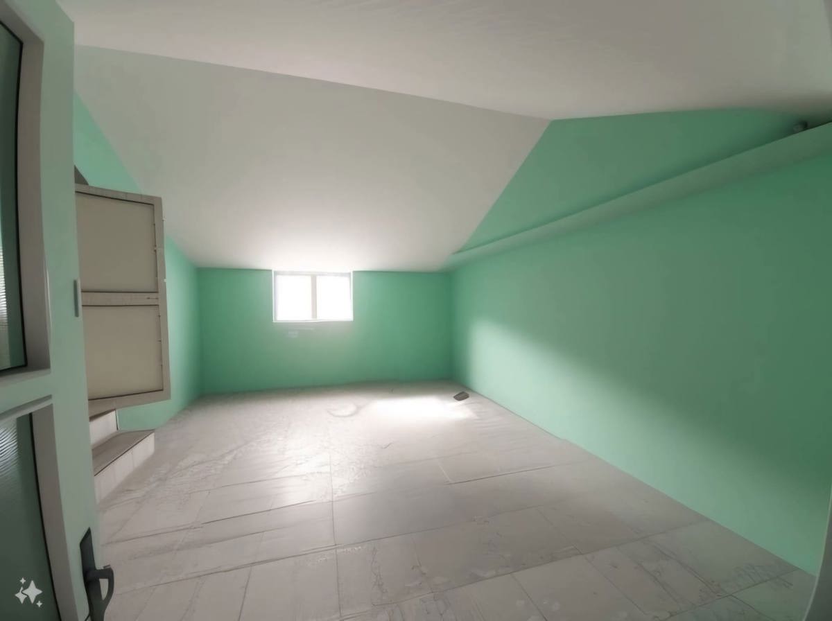 Attico da ristrutturare a Caivano