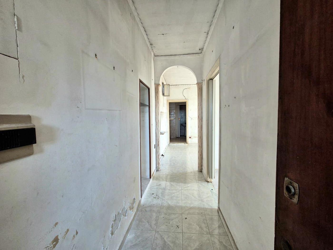 Bilocale con box a Cardito