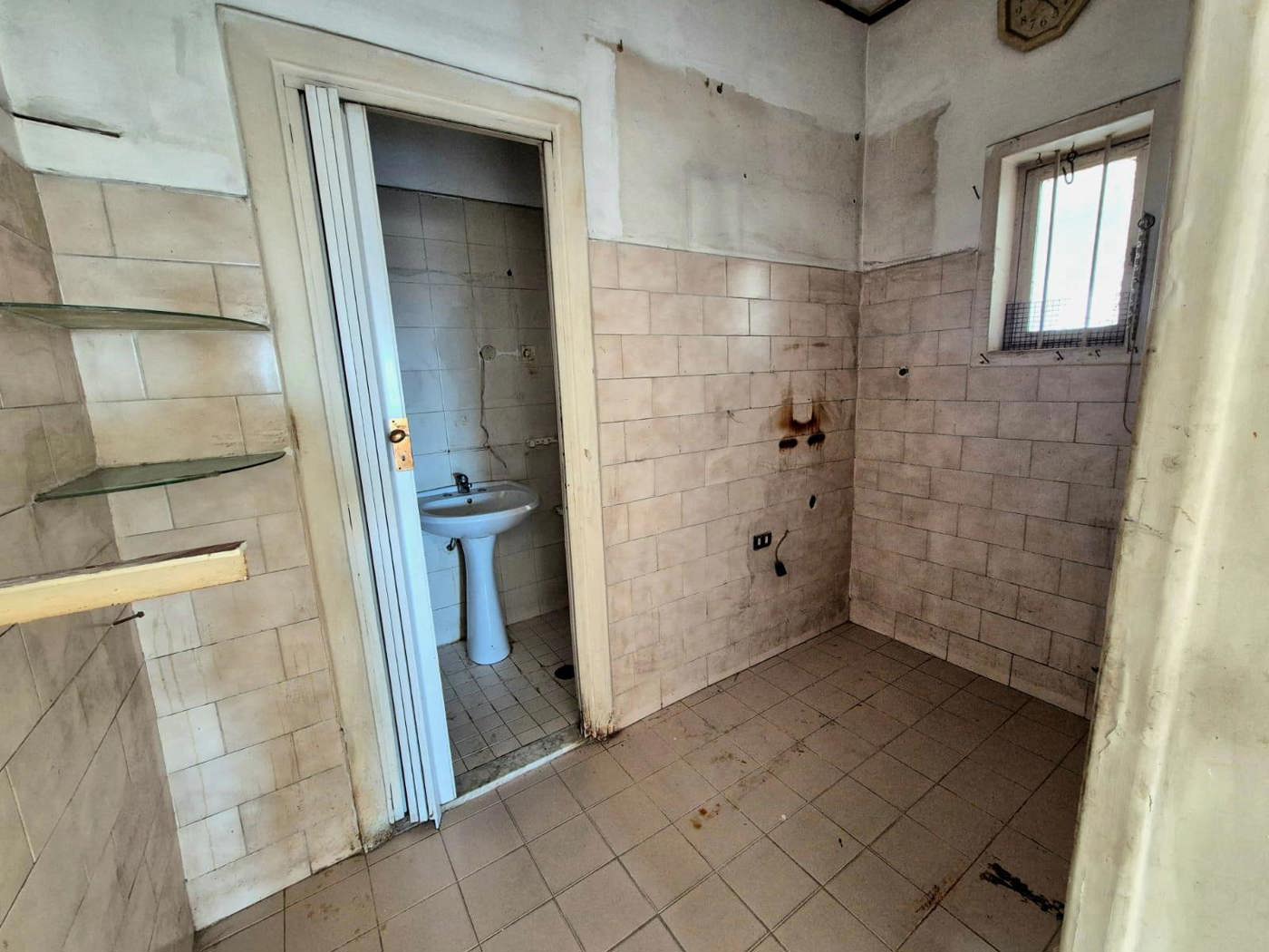 Bilocale con box a Cardito