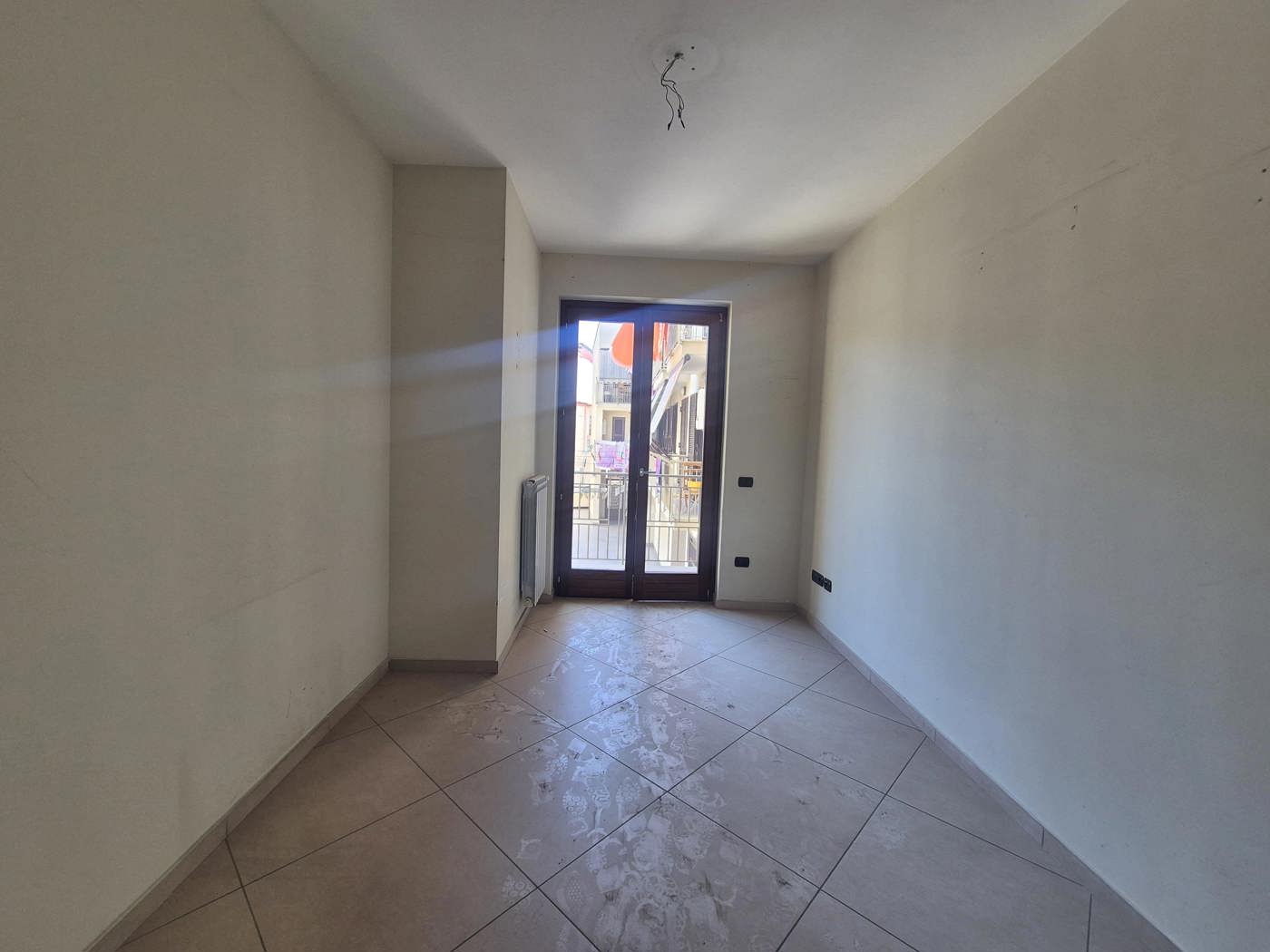 Trilocale con box a Caivano