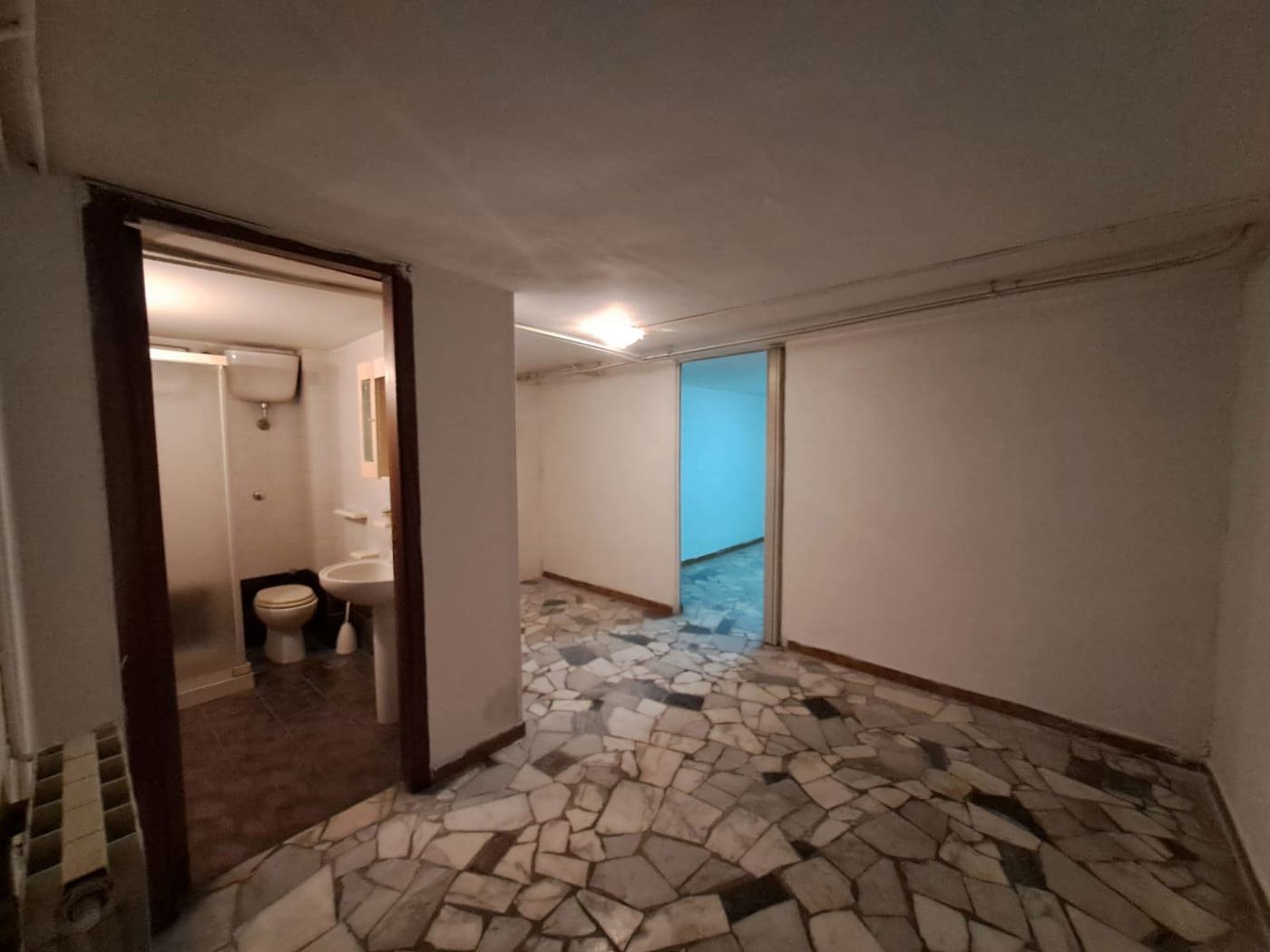 Magazzino in affitto a Crispano