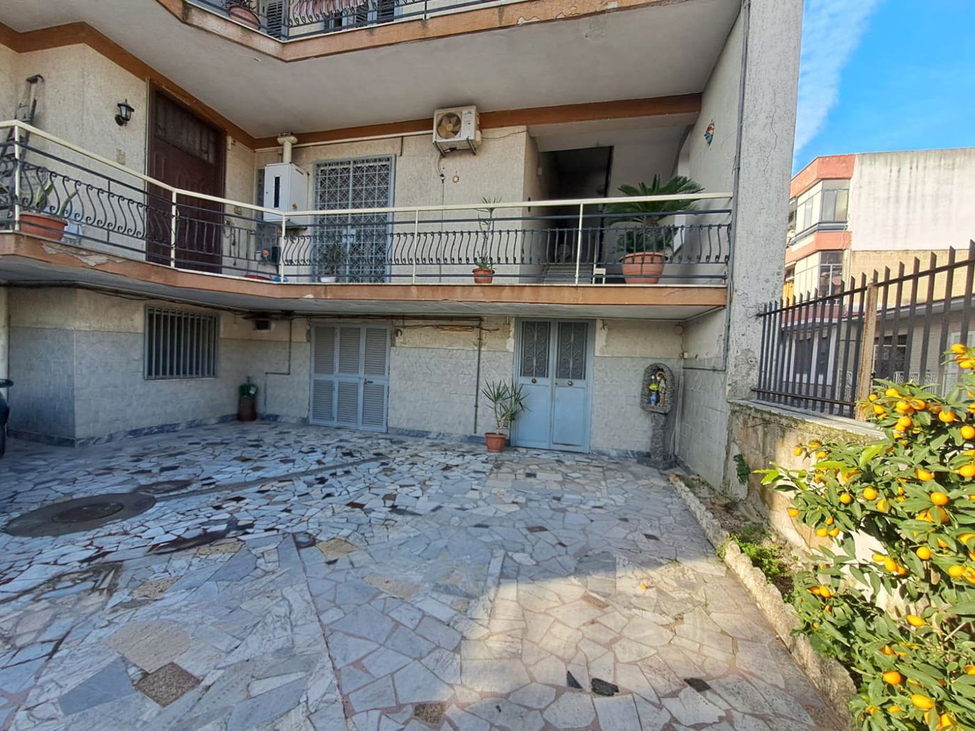 Magazzino in affitto a Crispano