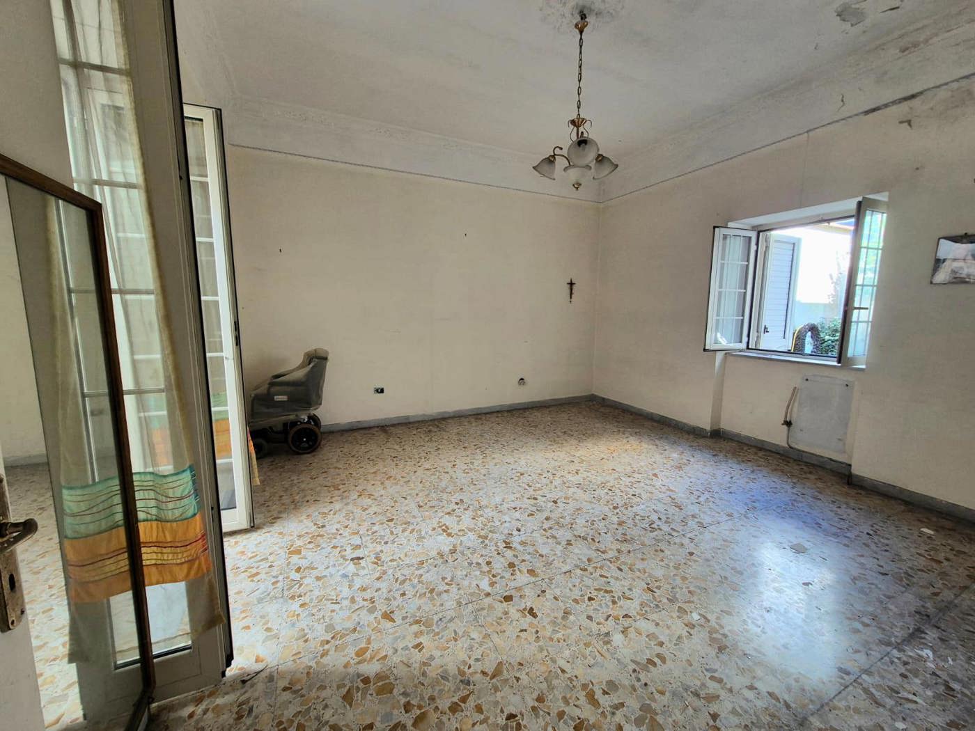 Casa indipendente con giardino a Caivano