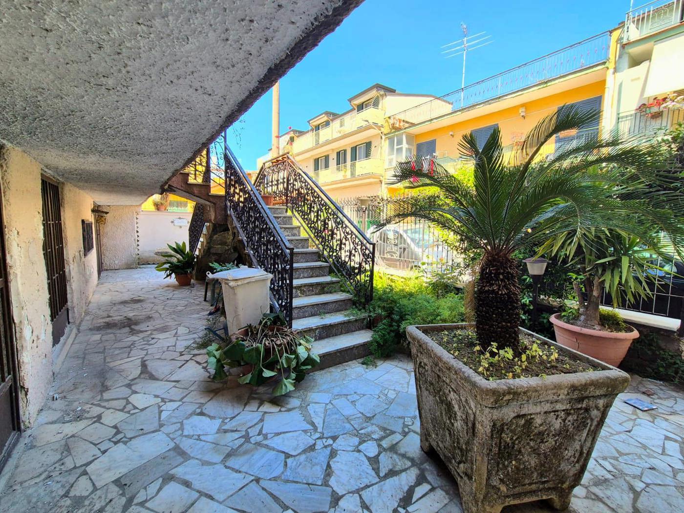 Casa indipendente con giardino a Caivano