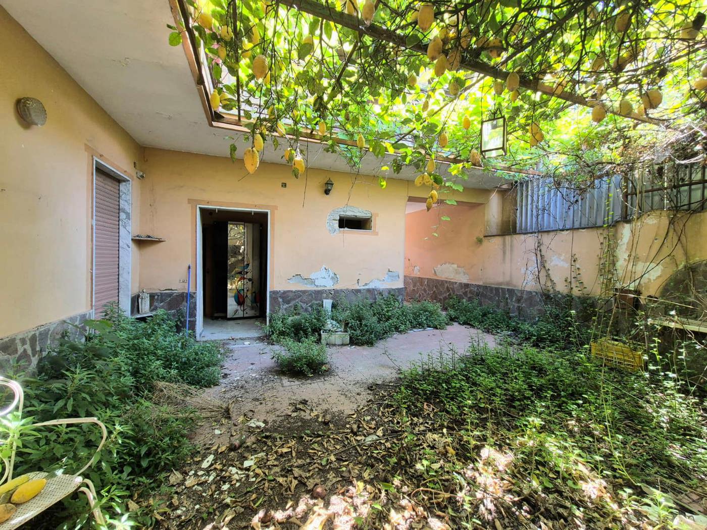 Casa indipendente con giardino a Caivano