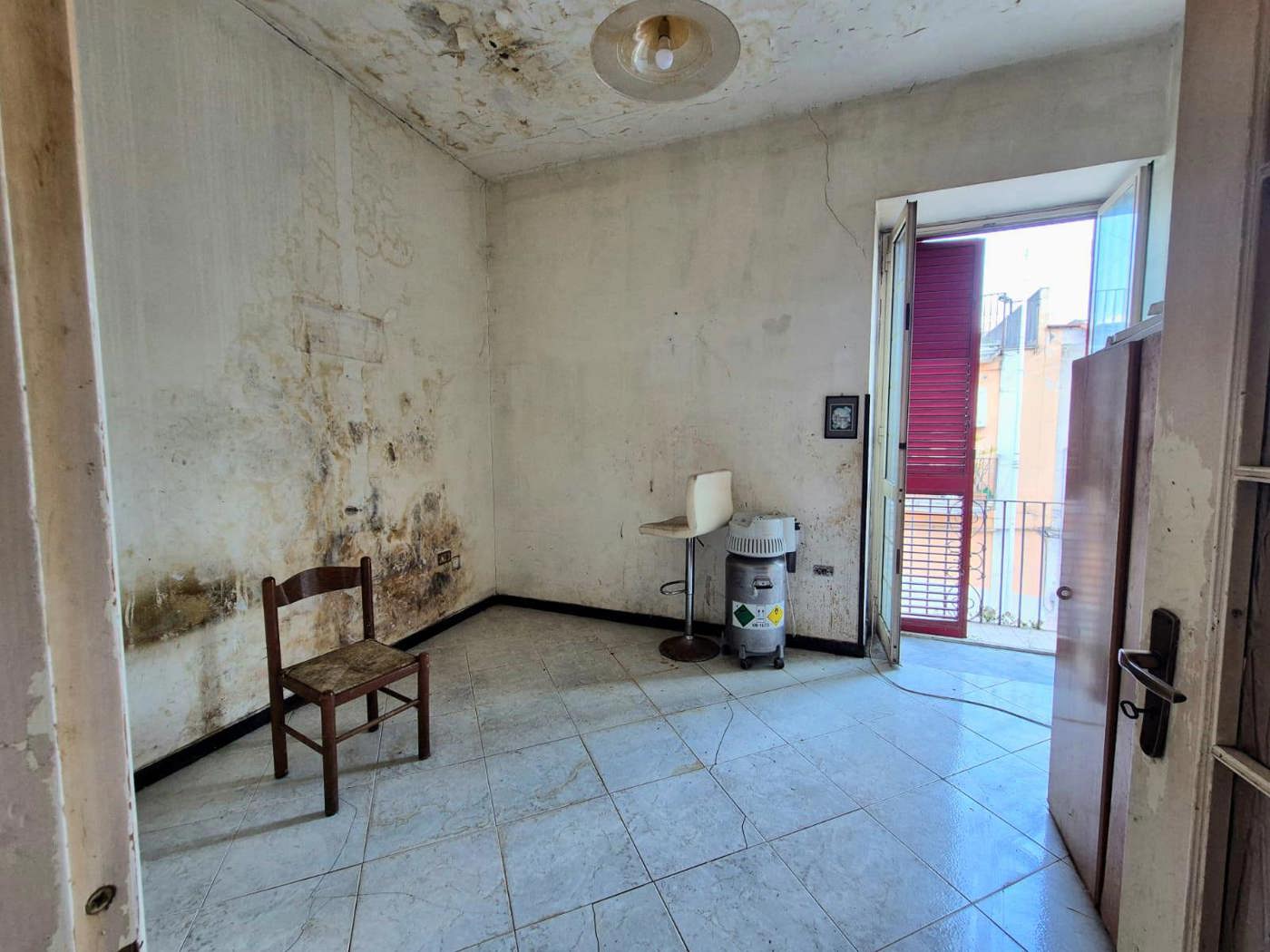 Bilocale da ristrutturare a Caivano