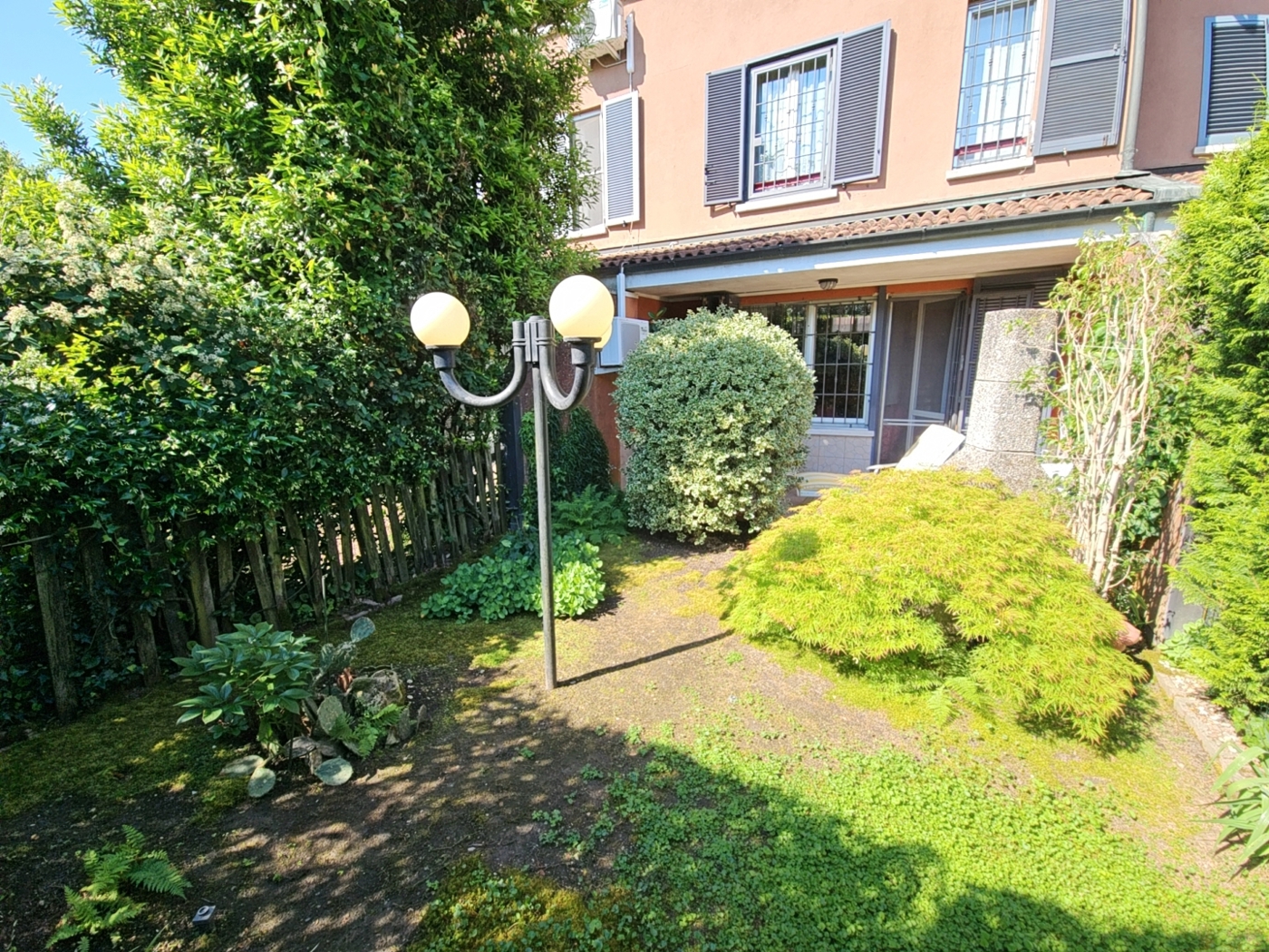 Quadrilocale con giardino a Siziano