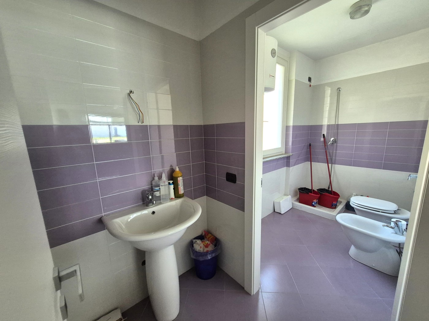 Negozio in affitto a Torrevecchia Pia