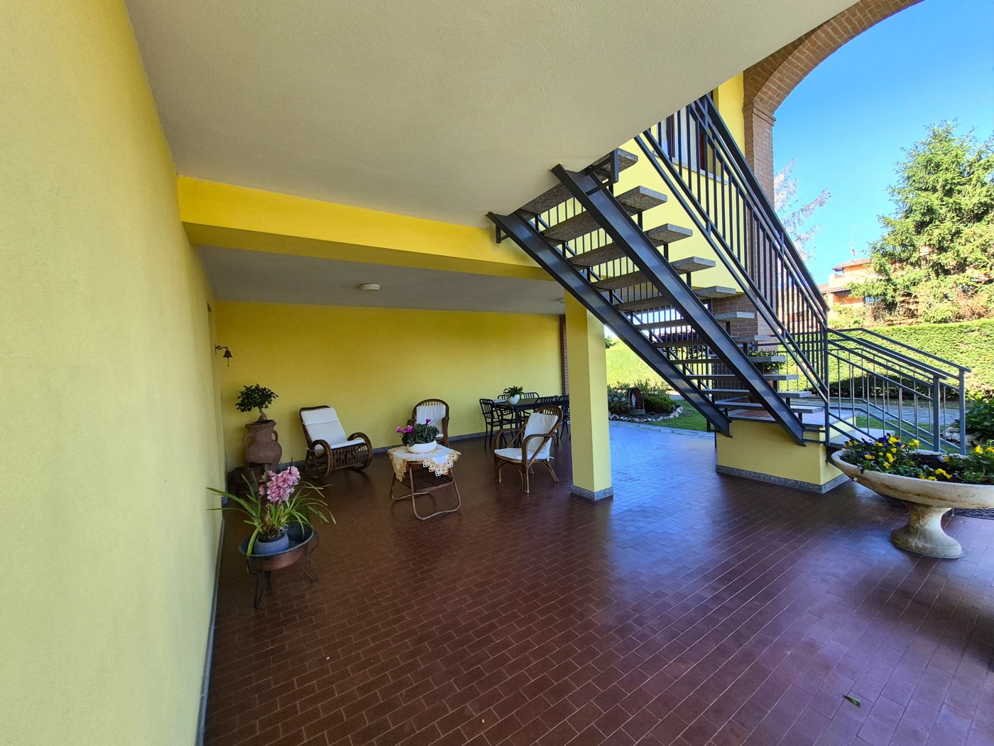 Villa con giardino a Torrevecchia Pia
