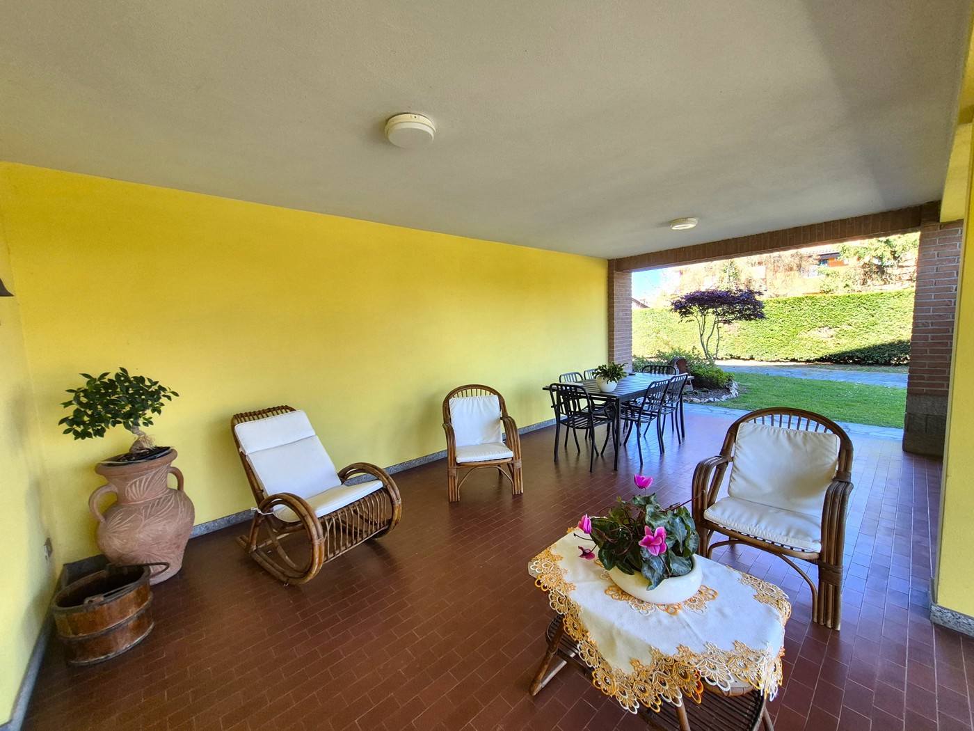 Villa con giardino a Torrevecchia Pia