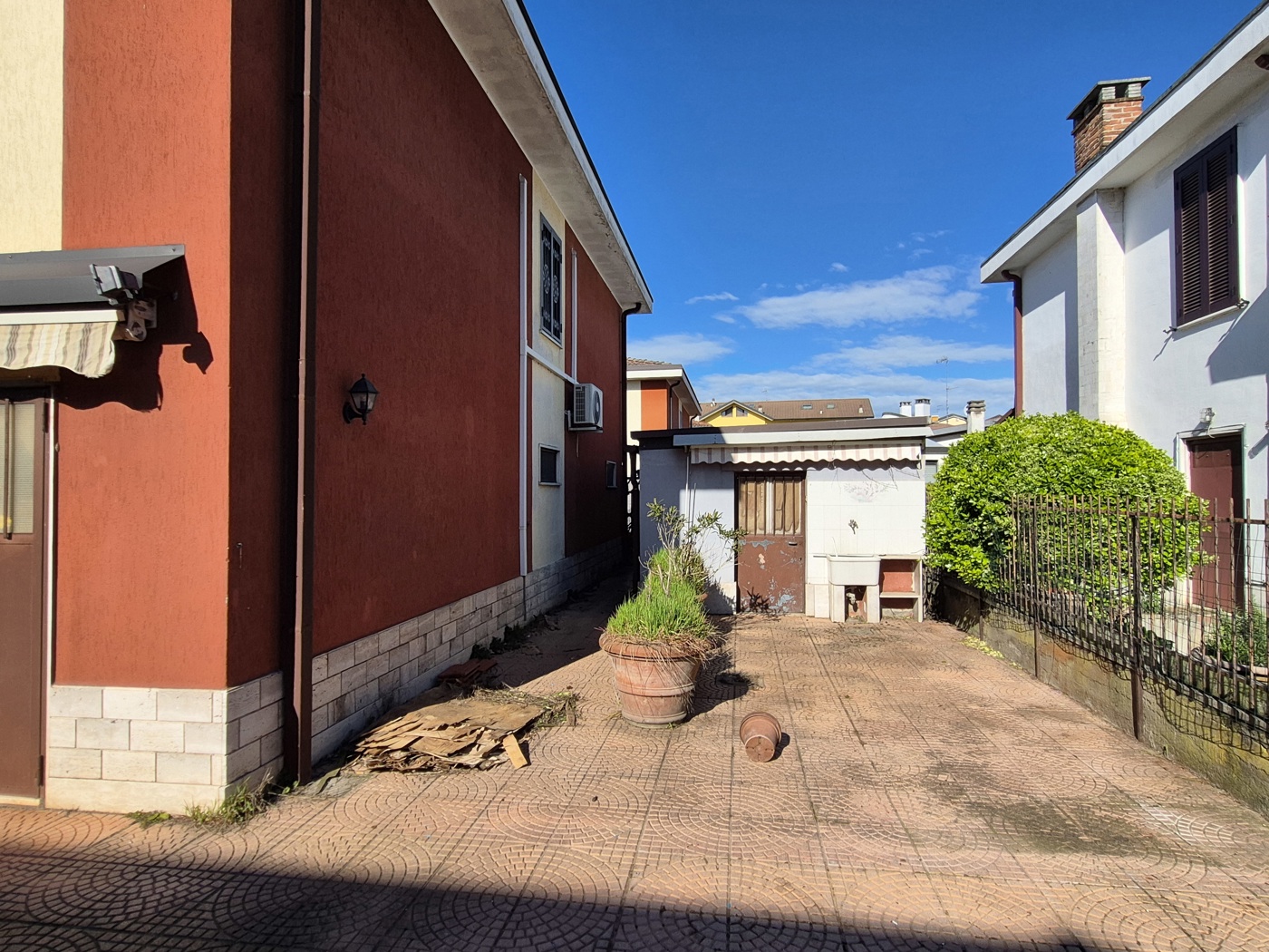 Villa in vendita a Valera Fratta