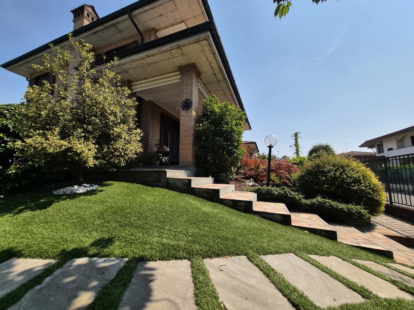 Villa Bifamiliare con giardino a Landriano