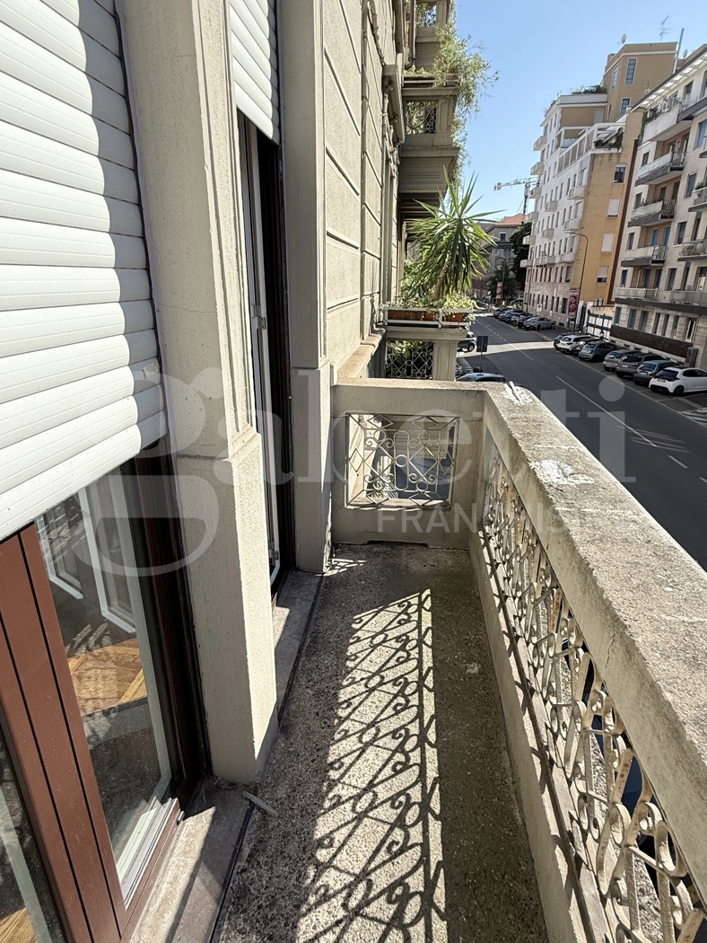 Trilocale ristrutturato a Milano