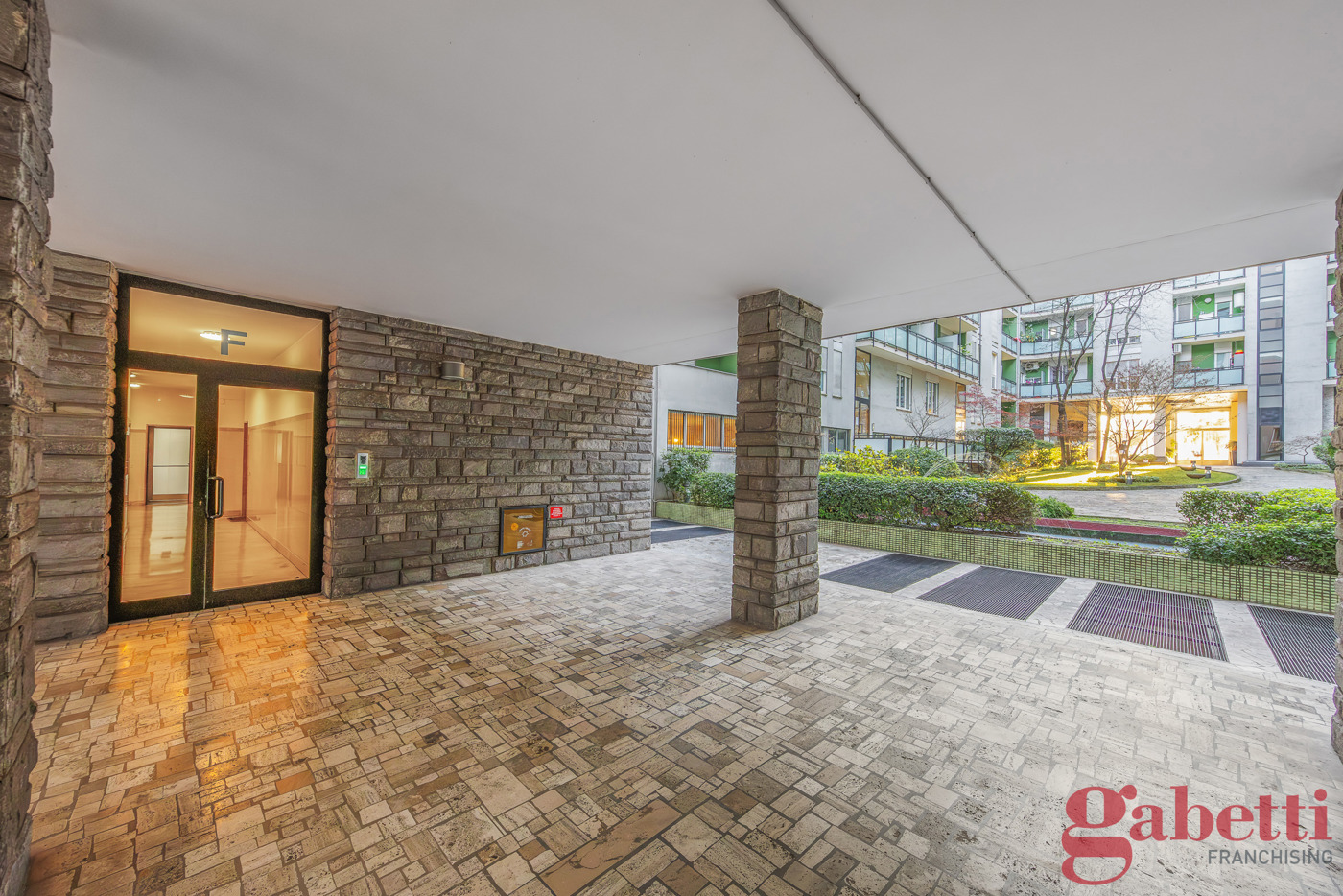 Trilocale in vendita a Milano