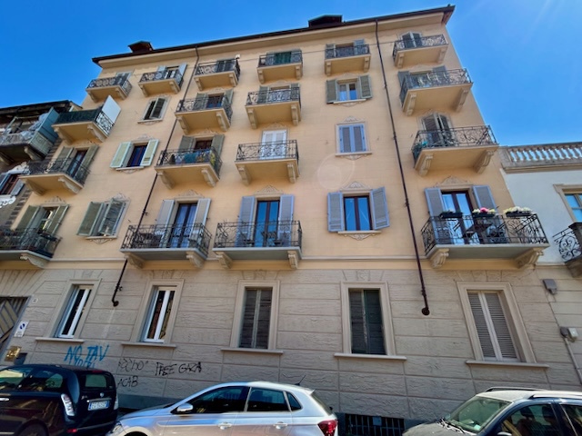 Bilocale arredato in affitto a Torino