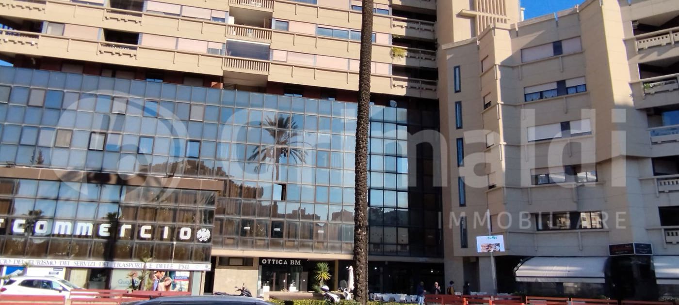 Negozio in vendita a Taranto