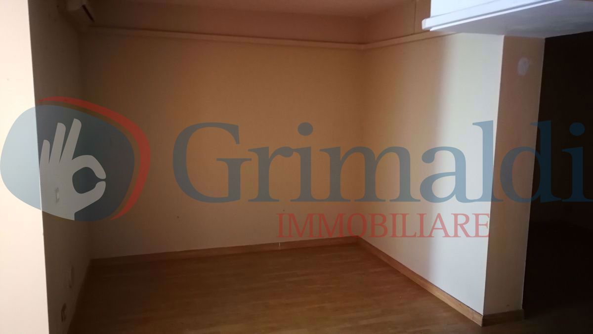 Negozio in vendita a Taranto