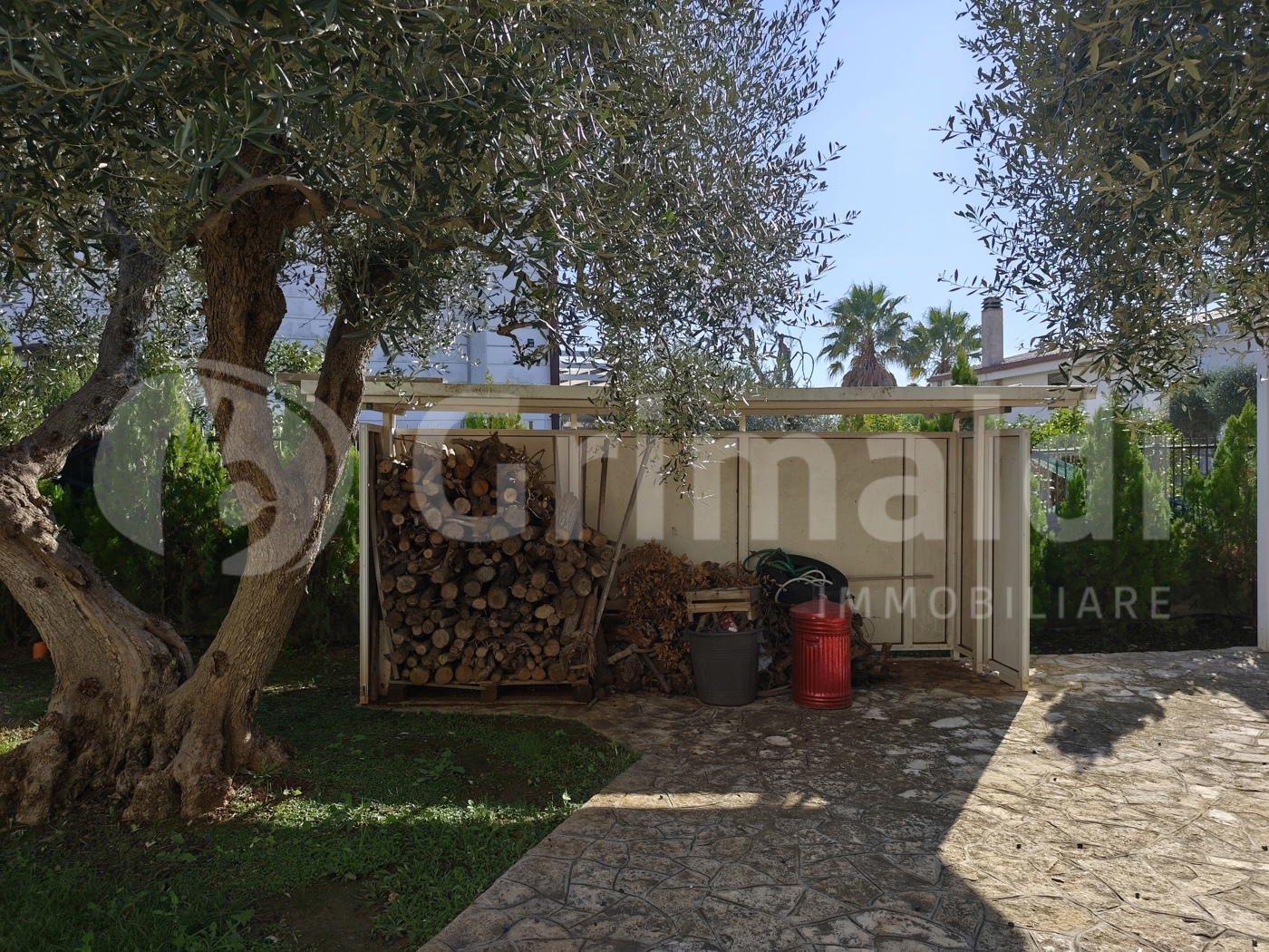 Villa con giardino a Statte