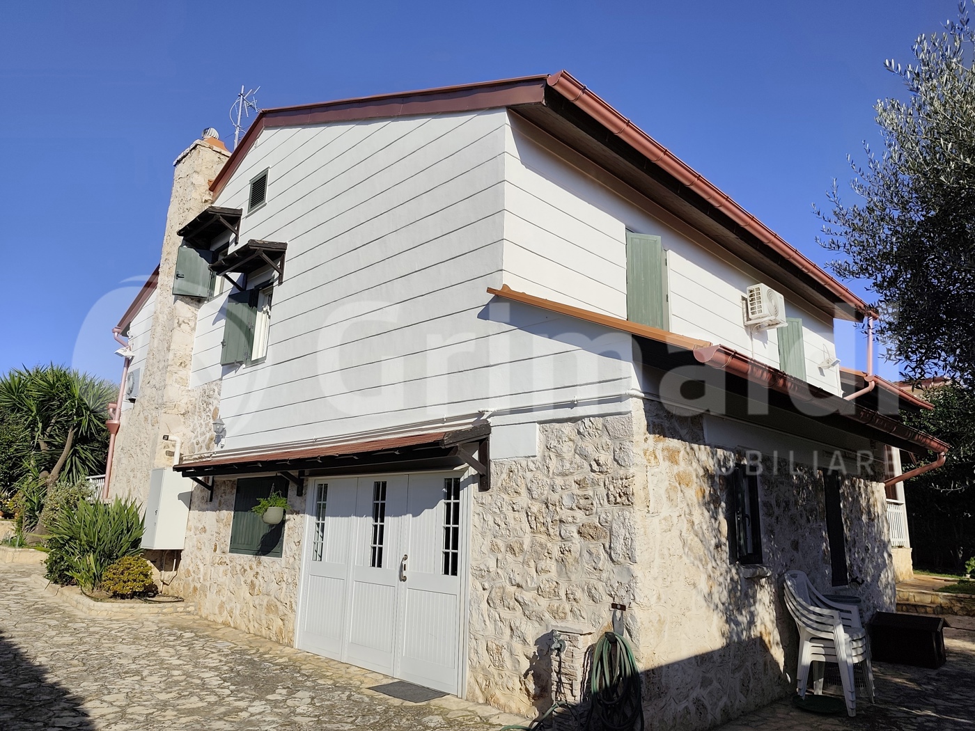 Villa con giardino a Statte