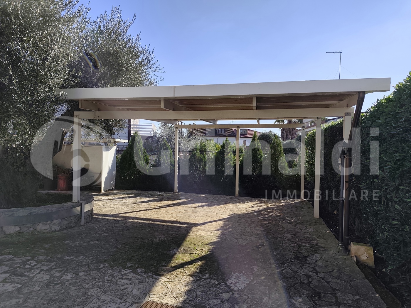 Villa con giardino a Statte