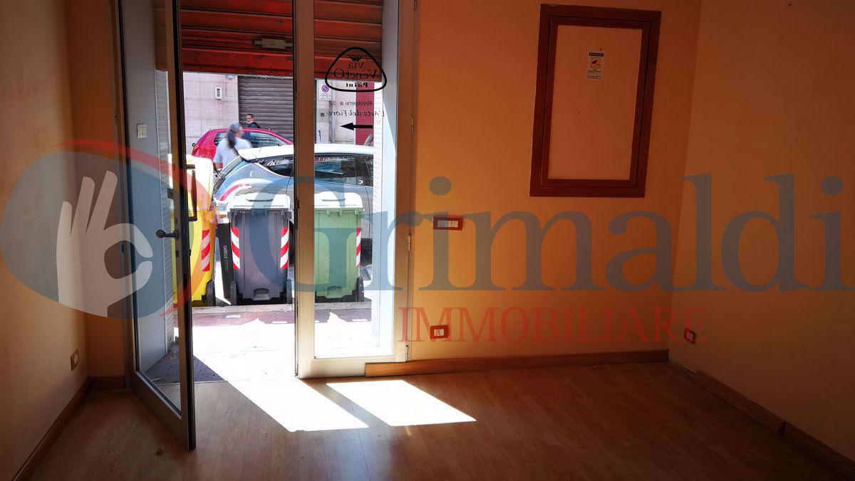 Negozio in vendita a Taranto