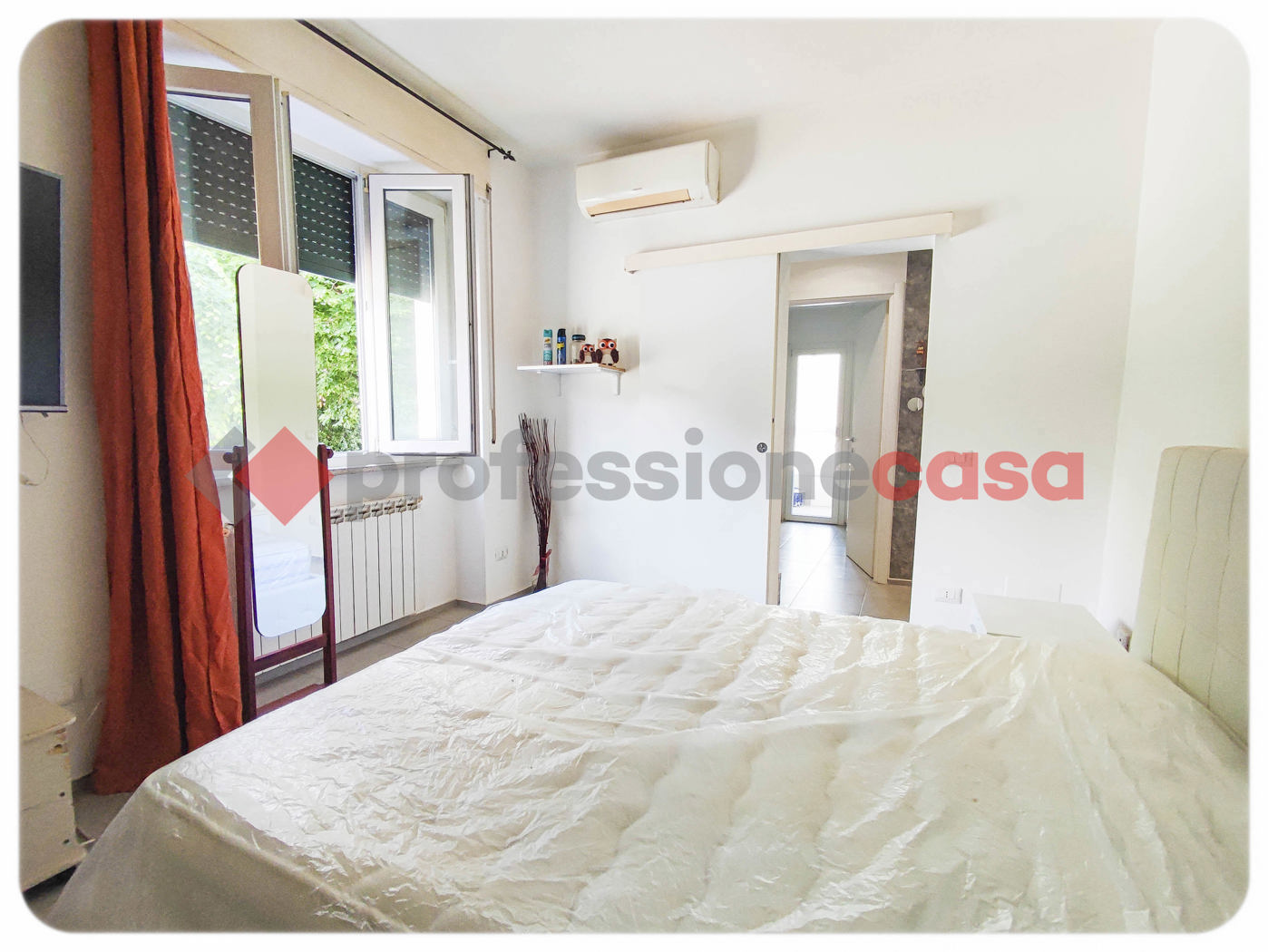 Bilocale arredato in affitto a Livorno