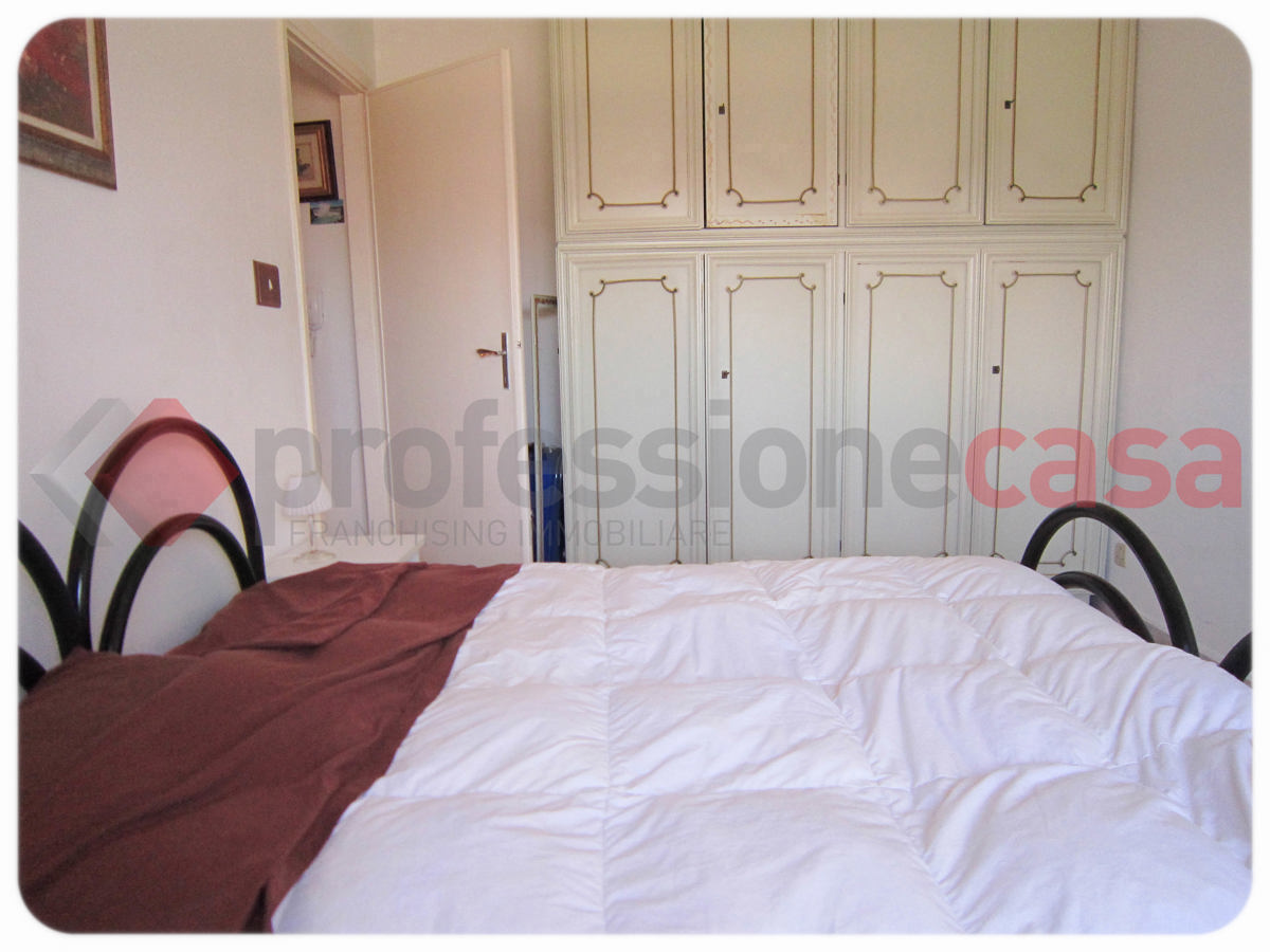 Bilocale arredato in affitto a Livorno