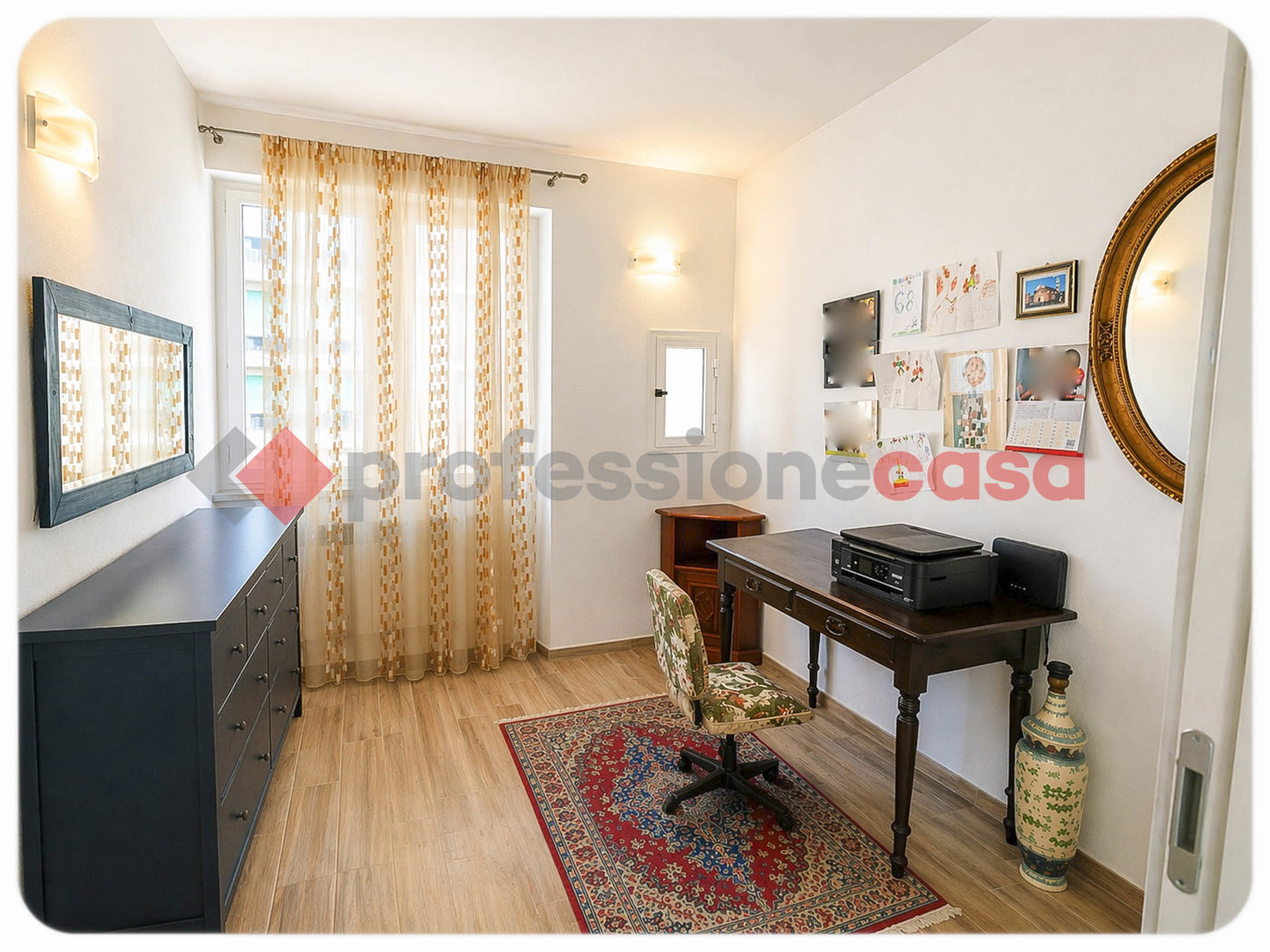 Trilocale arredato in affitto a Livorno