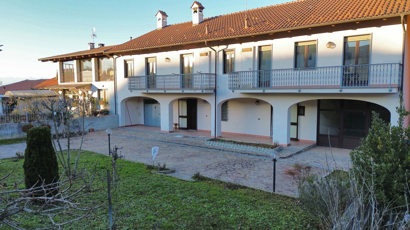 Casa indipendente con giardino a Poirino