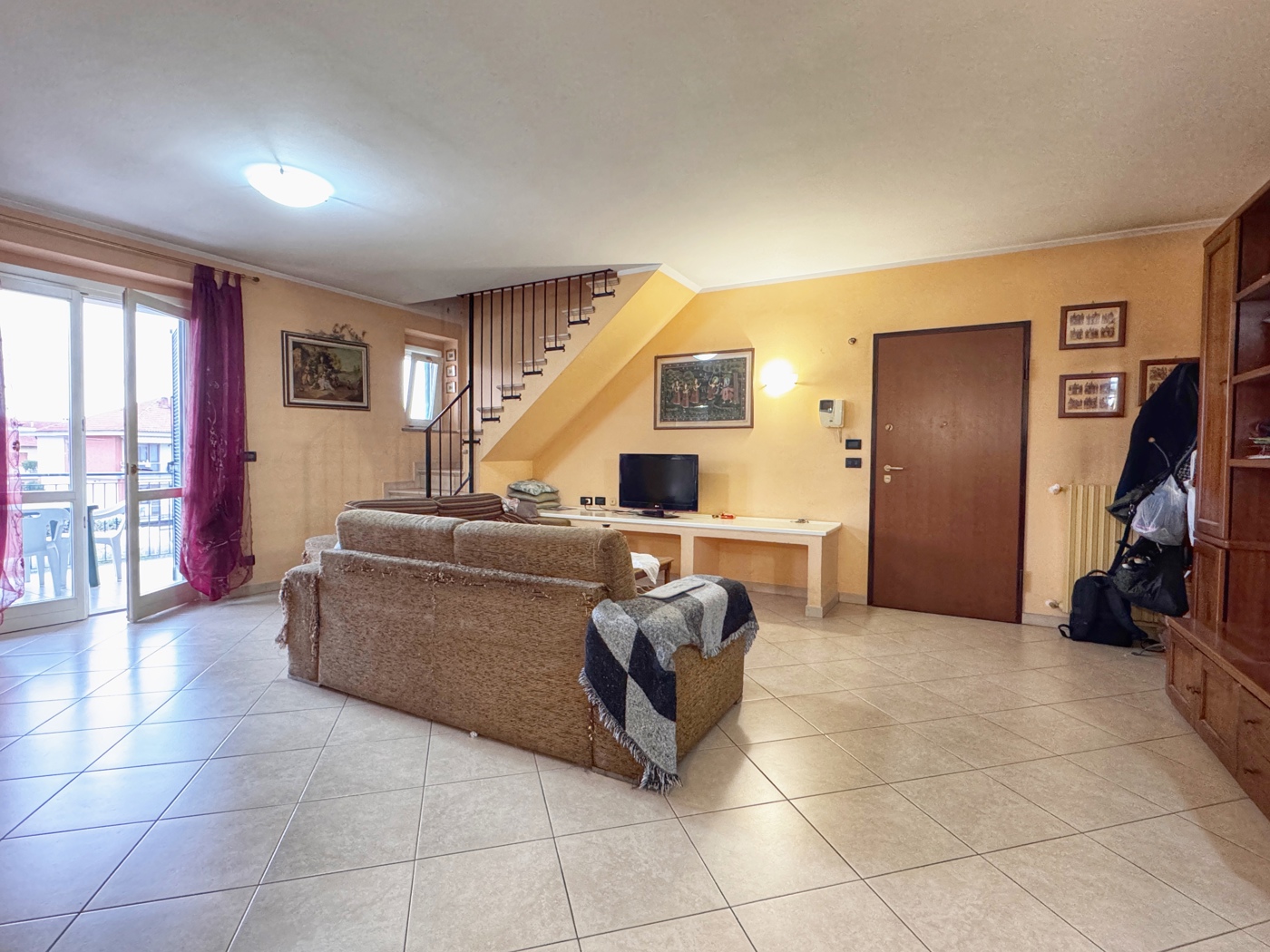 Appartamento con box doppio a Poirino