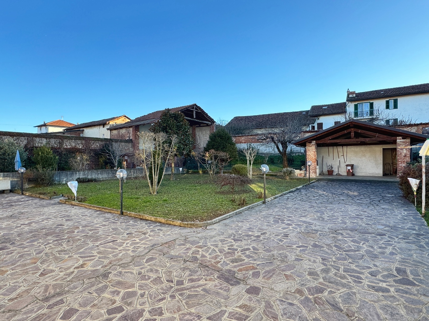 Casa indipendente con giardino a Poirino