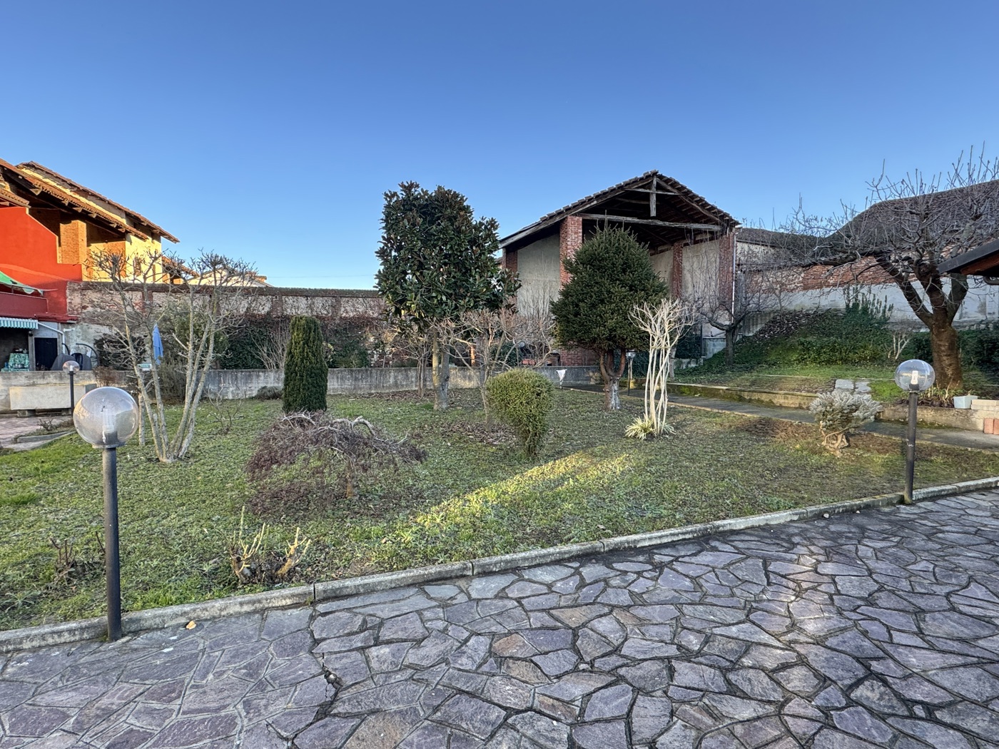 Casa indipendente con giardino a Poirino