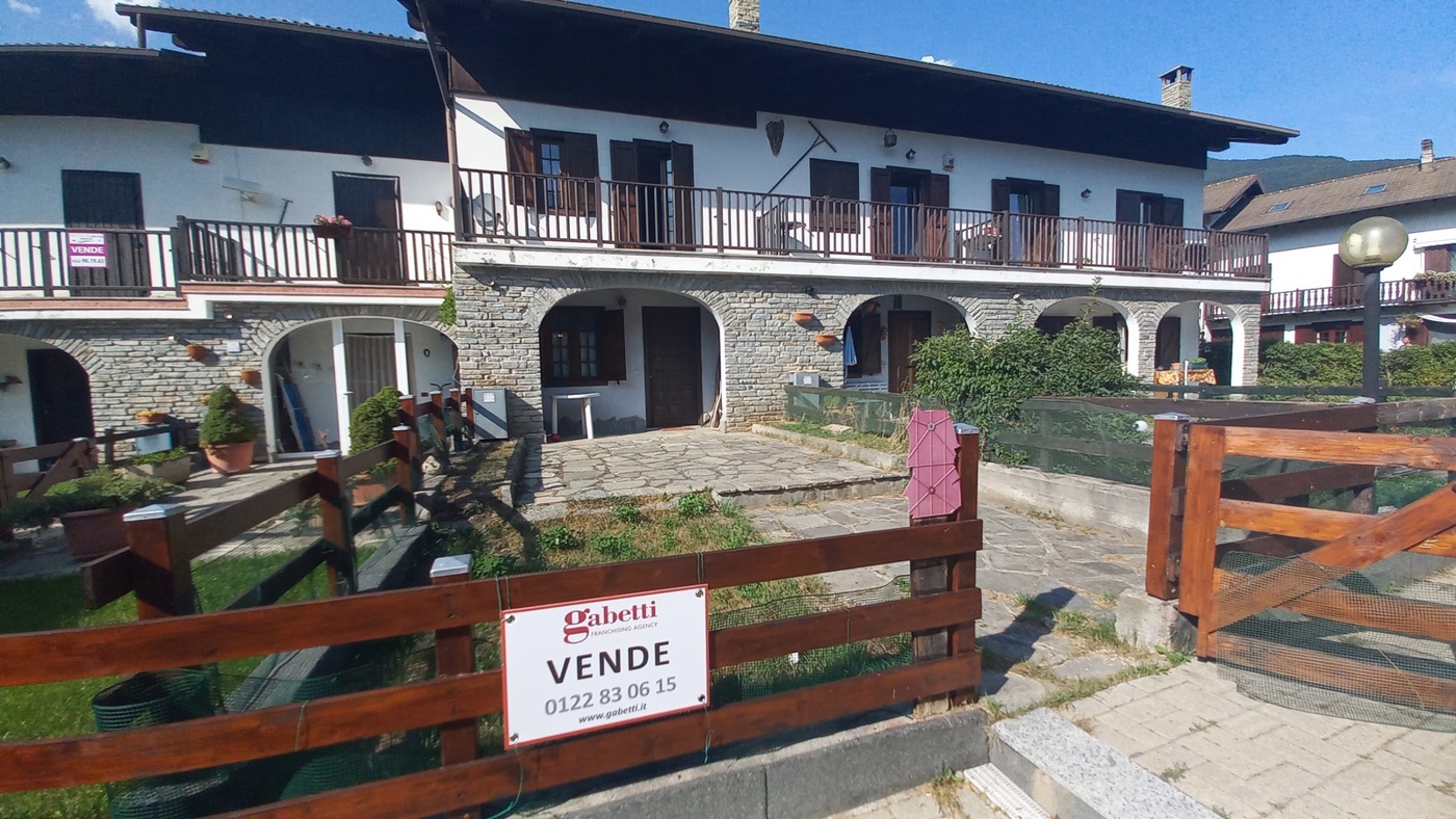 Villa arredata in affitto a Oulx