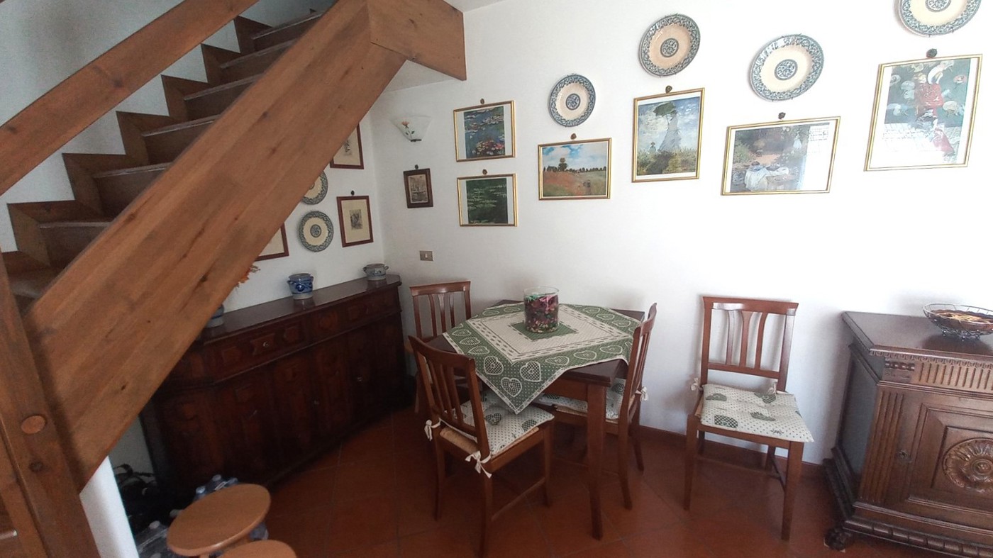 Trilocale con box a Oulx