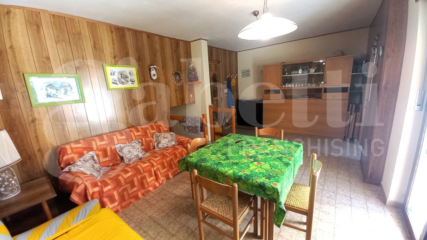 Bilocale con box a Oulx