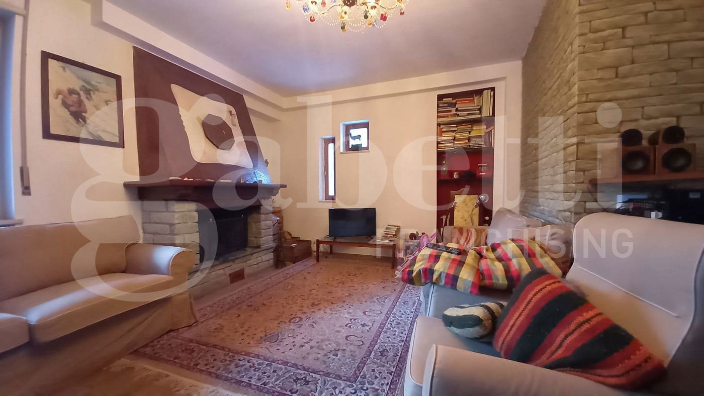 Quadrilocale arredato in affitto a Bardonecchia