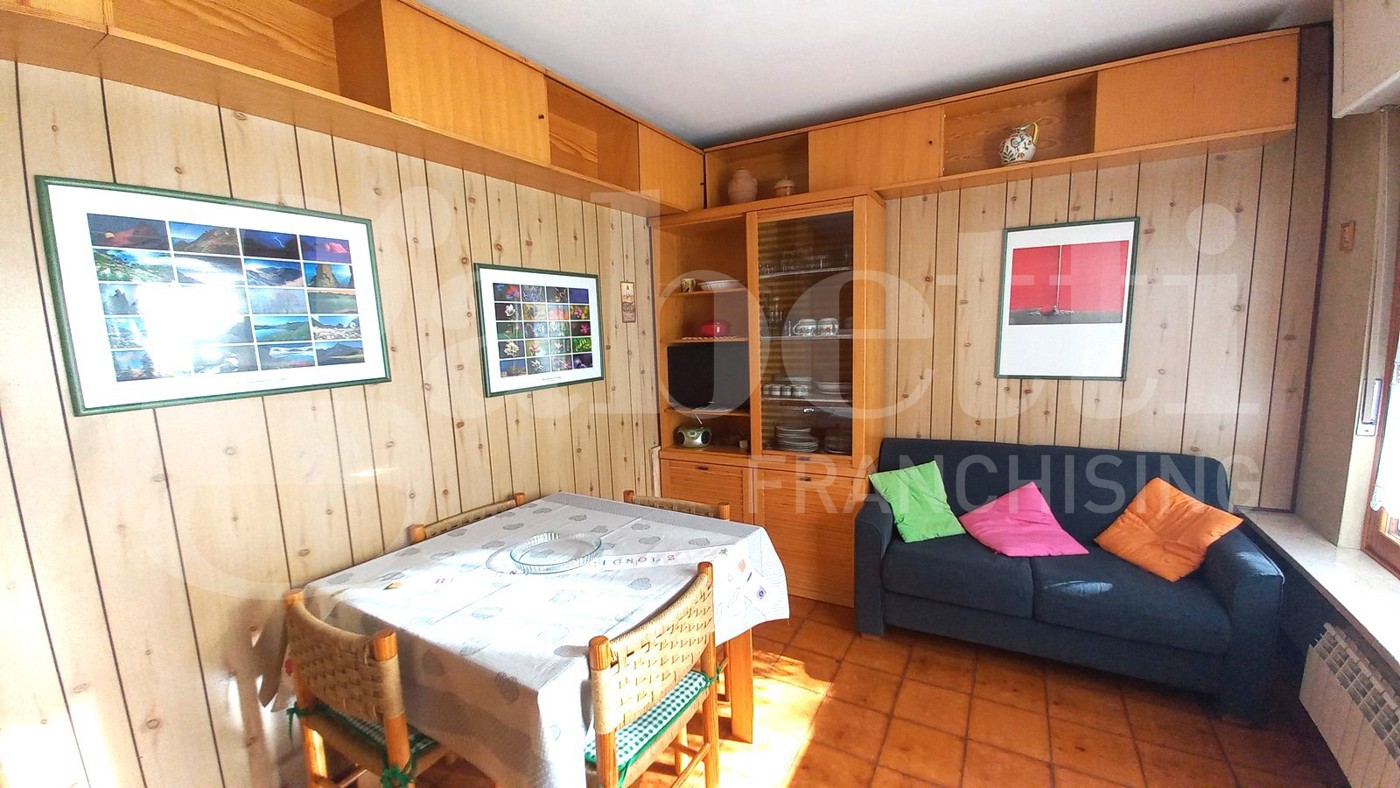 Bilocale con giardino a Oulx