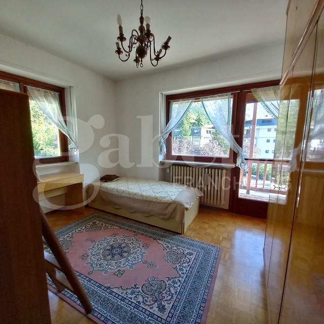 Trilocale con box a Bardonecchia